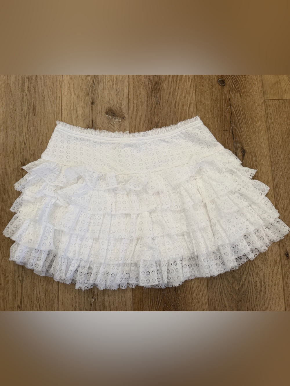 American Eagle ruffle lace white skirt